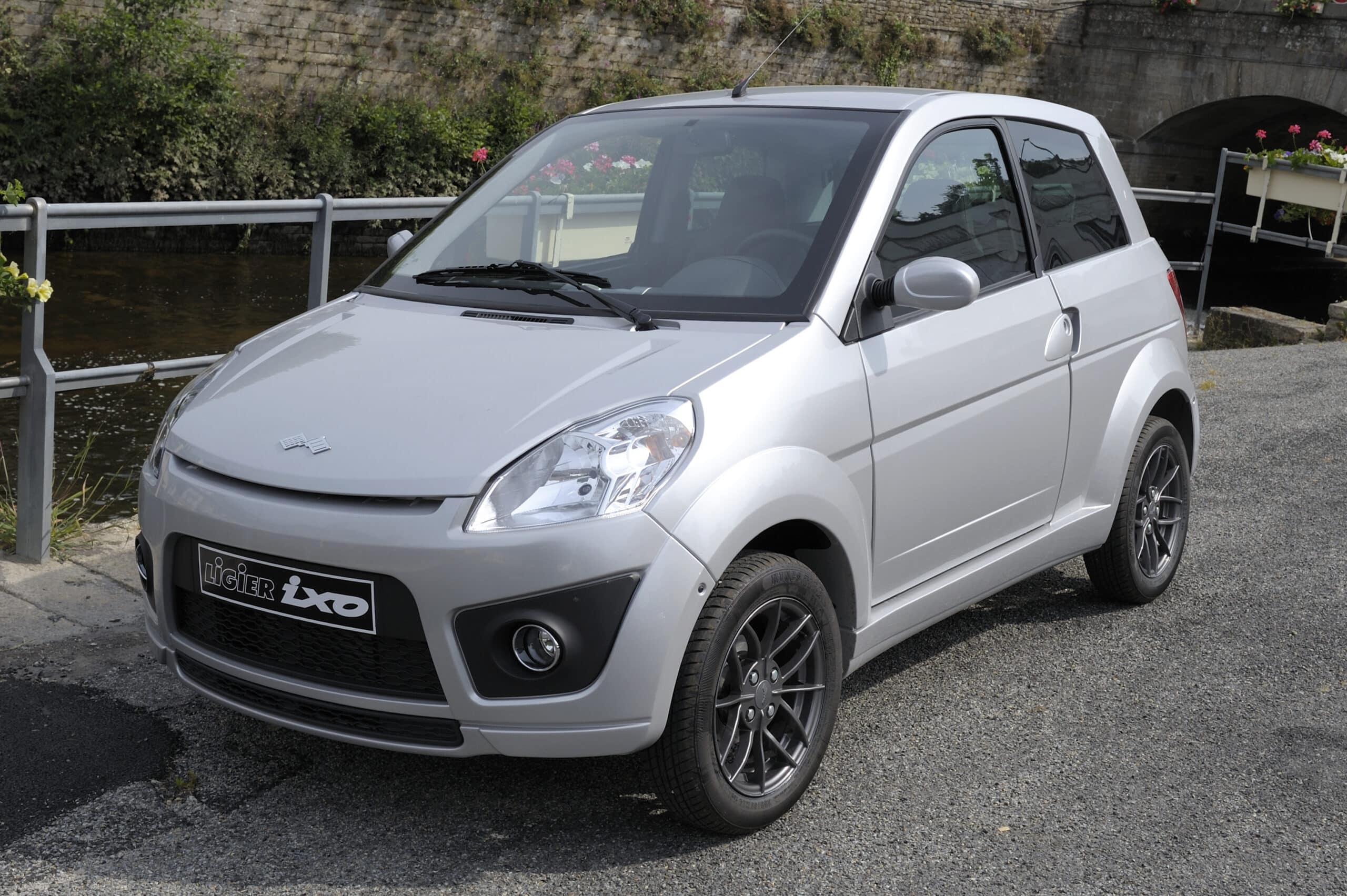 Ligier Ixo DCI Titane 2010