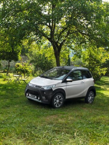 Aixam Crossline GT quadricycle