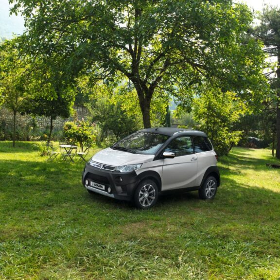 Aixam Crossline GT quadricycle