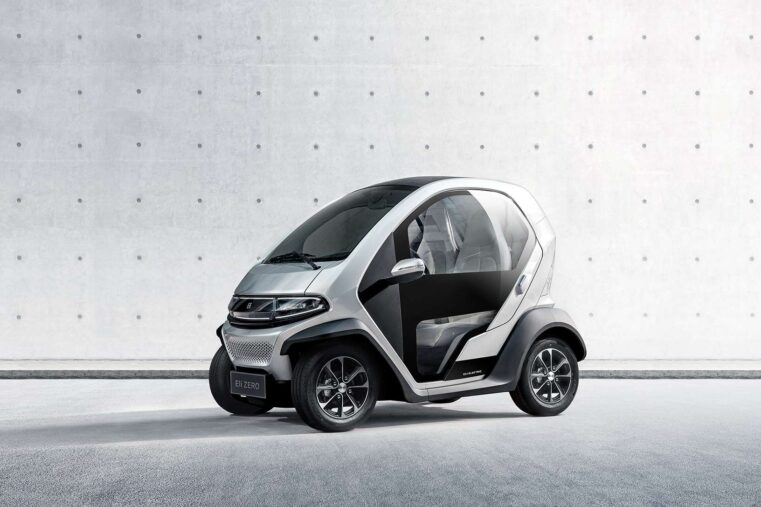 Eli Zero voiture sans permis électrique compacte en vue latérale
